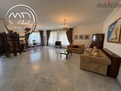 شقة فارغة للايجار جبل عمان طابق أول مساحة 250م 4 نوم اطلالة جميلة