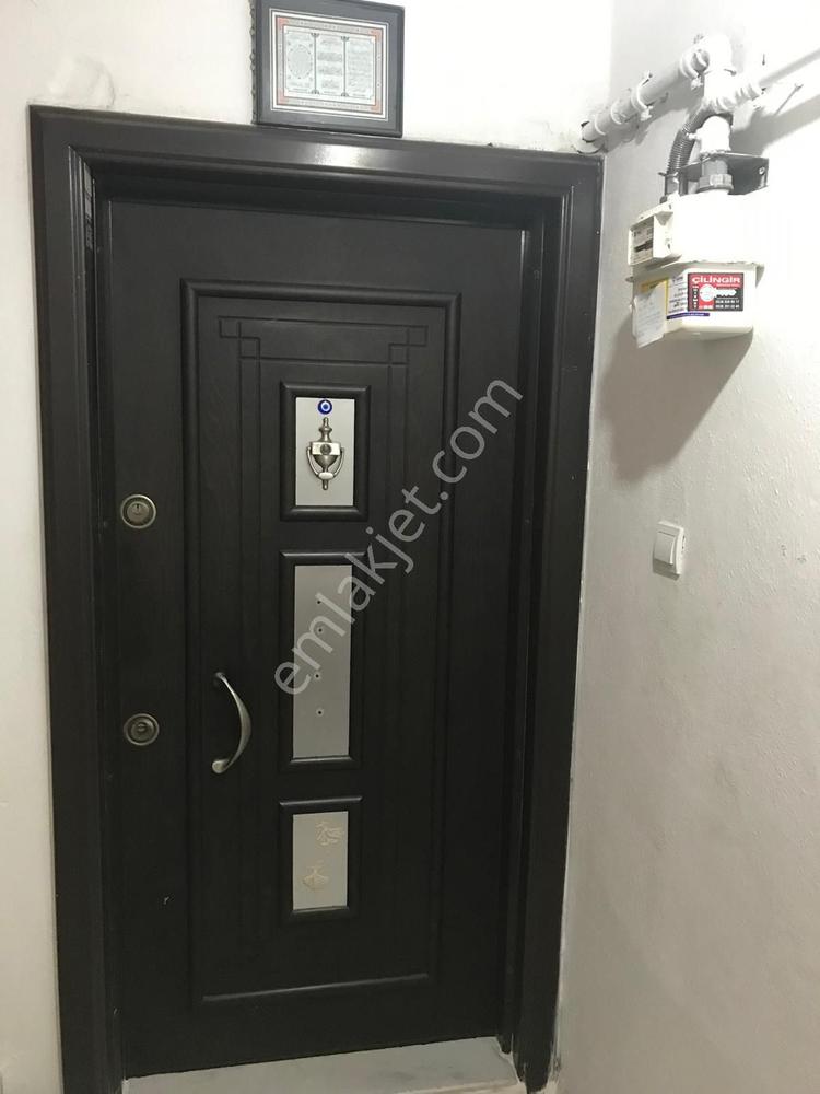 ARI EMLAKTAN SATILIK 2t1 90m2 DAİRE 