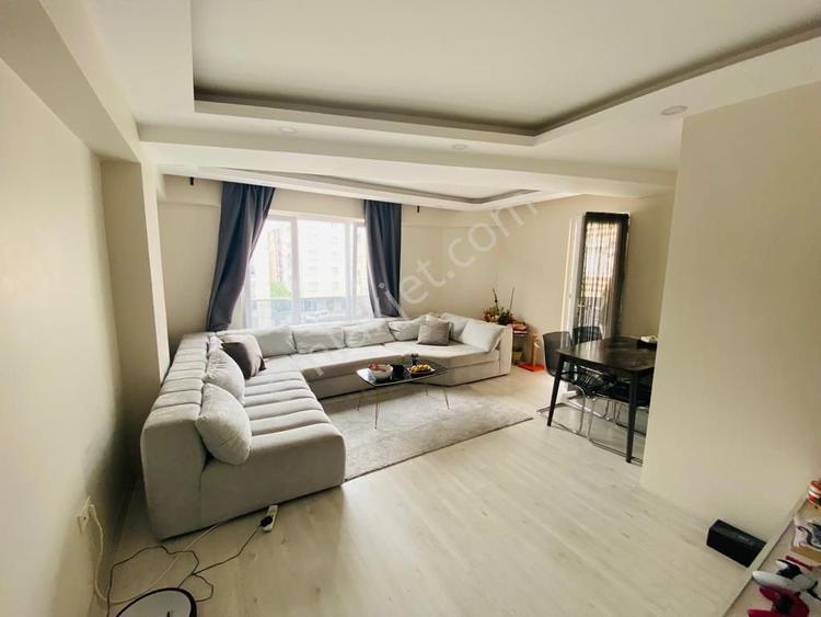 BAHÇELİEVLER SOĞANLI MEYDAN ÜST TARAFI SÜPER 3 YILLIK KAT.3 85 M2 2+1 KAT MÜLKİYETLİ SATILIK DAİRE