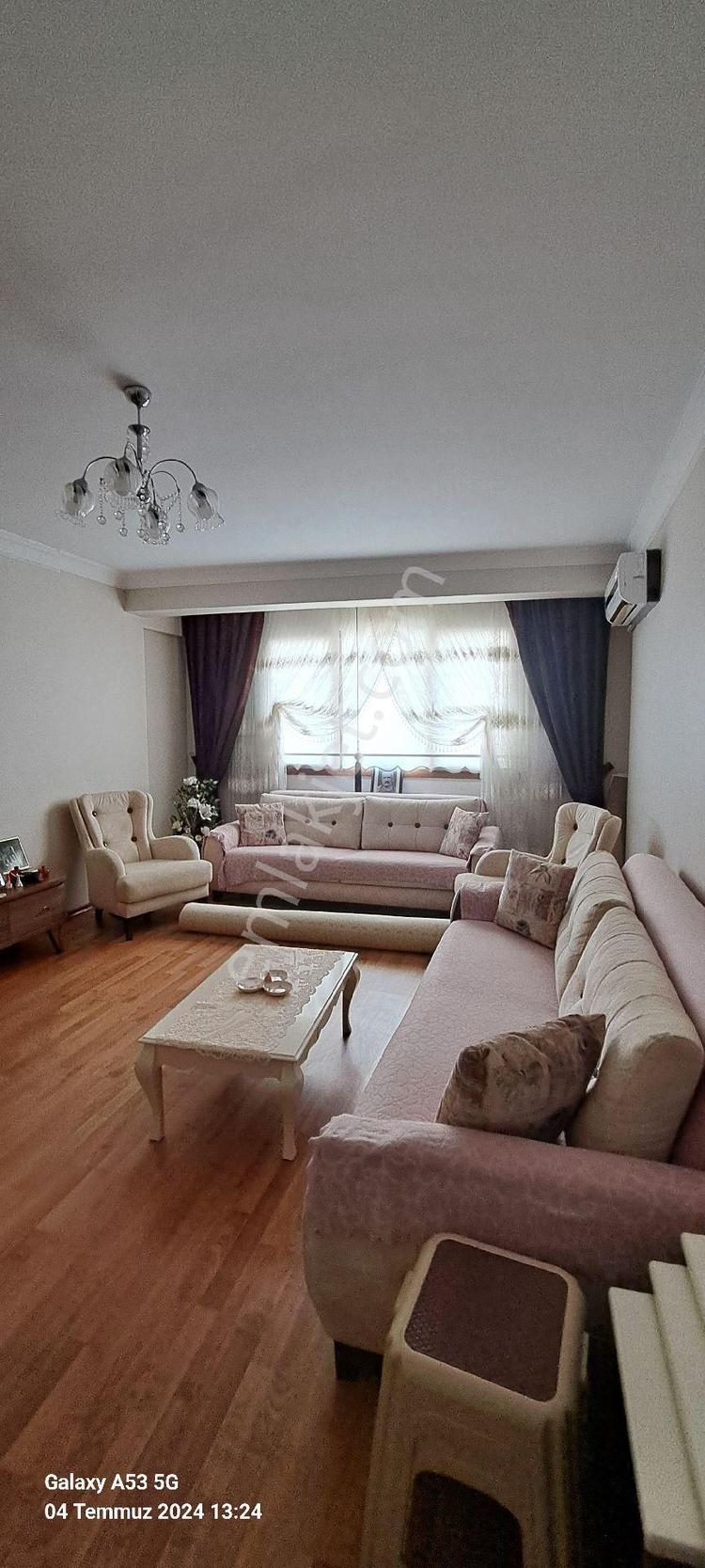 BORNOVA 2+1 SATILIK DAİRE 