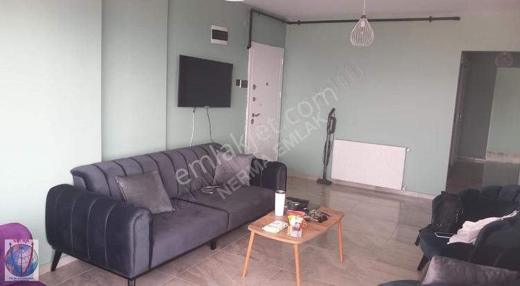 Konak Üçyolda Deniz Manzaralı Full Bakımlı Daire 145 m2