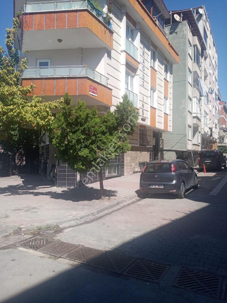 ARI EMLAKTAN SATILIK 2 t1 80m2 M2 DAİRE 