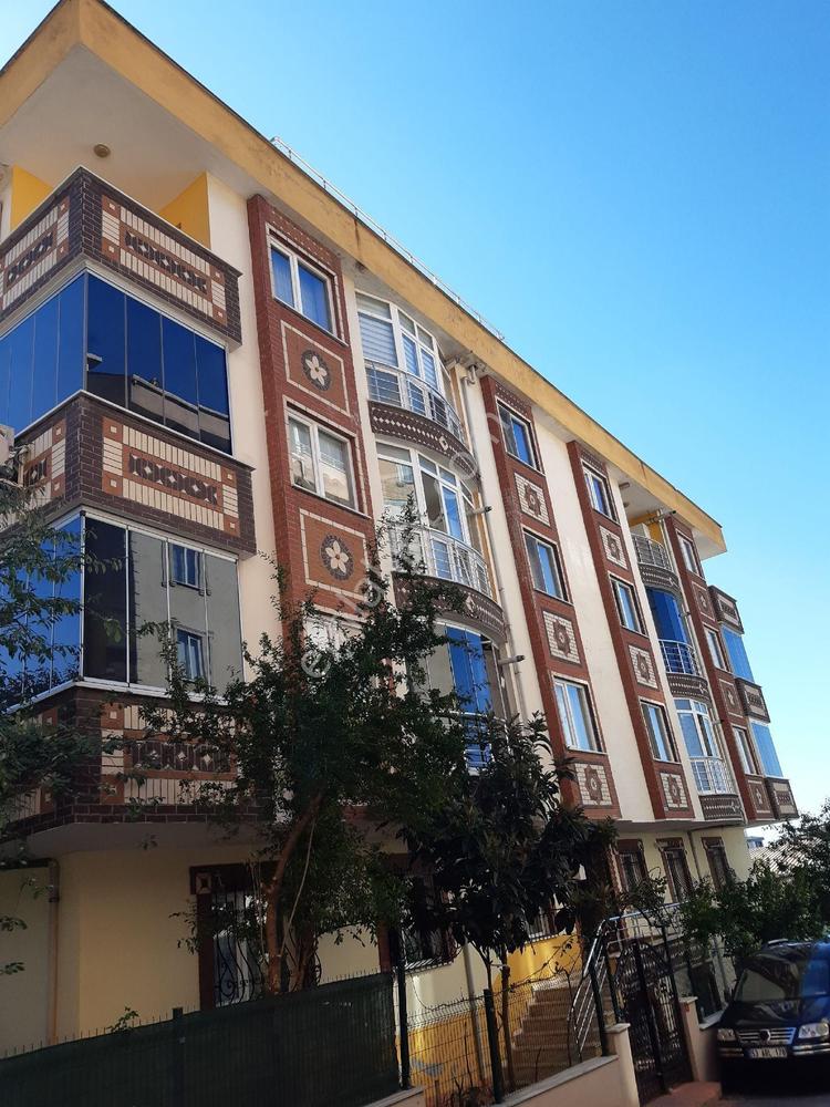 PENDIK CINARDERE'DE 4+2 DUBLEKS E-5 METROYA YAKIN 180 M2