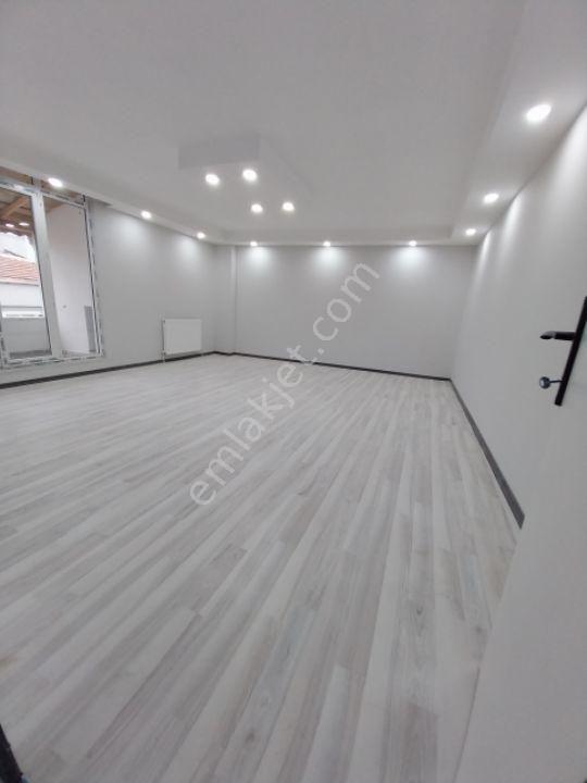 Satılık 250 mt kare dubleks daire 