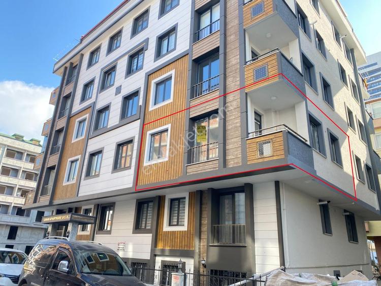  ÜNİVERSİTE MAH. METROBÜSE YAKIN YENİ BİNADA 2+1 SATILIK DAİRE