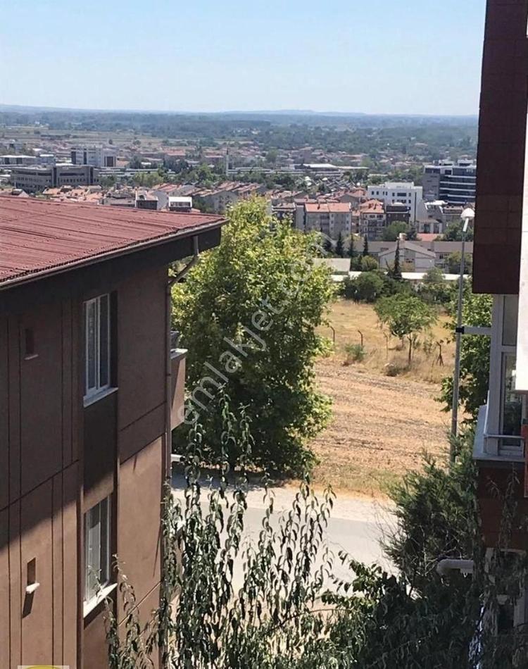 ÖZSOY EMLAK EDİRNE'DEN SEYİRTEPE KONAKLARI SATILIK DUBLEKS DAİRE