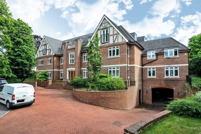 Flat for sale in Foxley Lane, Purley CR8