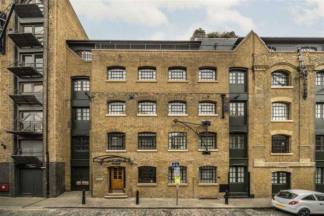 Flat for sale in Wapping Wall, London E1W