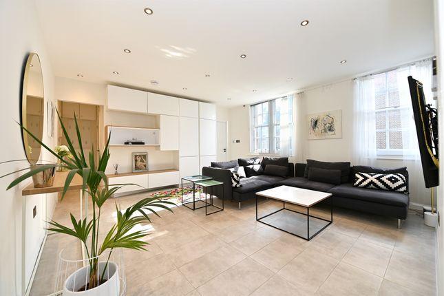 Flat for sale in Beaufort Street, London SW3