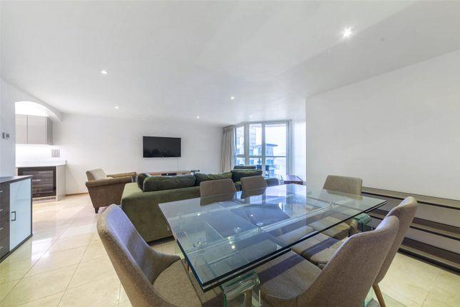 Flat for sale in Hamilton House, St George Wharf SW8