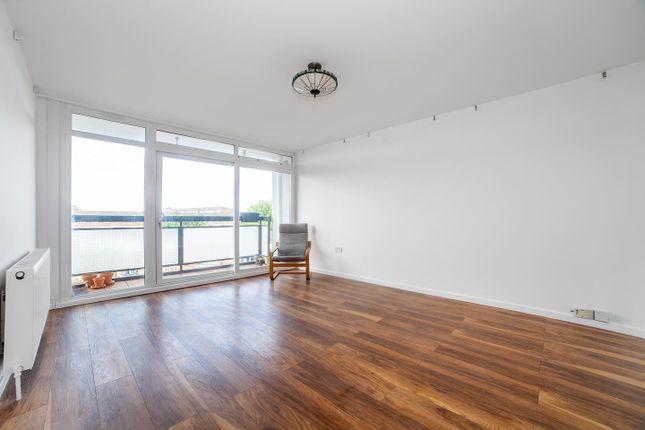 Flat for sale in Landmark Heights, 172 Daubeney Road, London E5