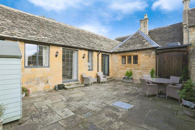 Cottage for sale in High Street, Broadway, Worcestershire WR12