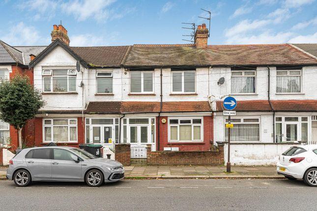 Flat for sale in Boreham Road, Wood Green N22