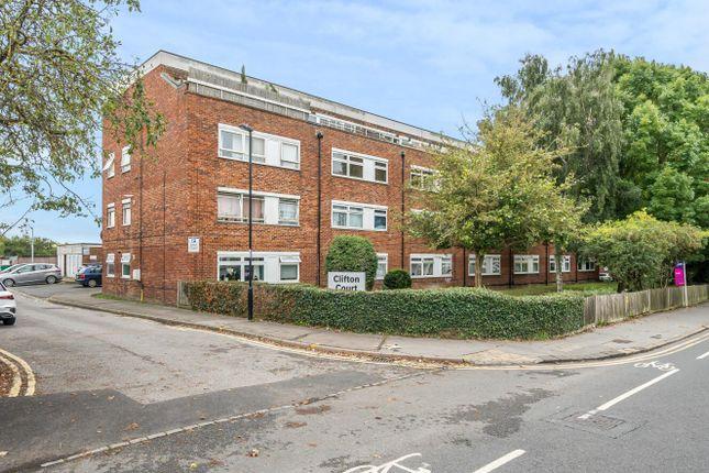 Flat for sale in Selhurst Road, London SE25