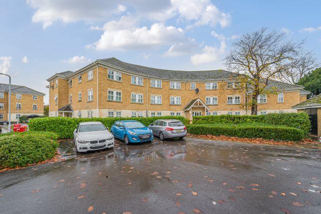 Flat for sale in Hurworth Avenue, Langley, Berkshire SL3