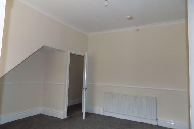 Flat to rent in Somerset Street, Silksworth, Sunderland SR3