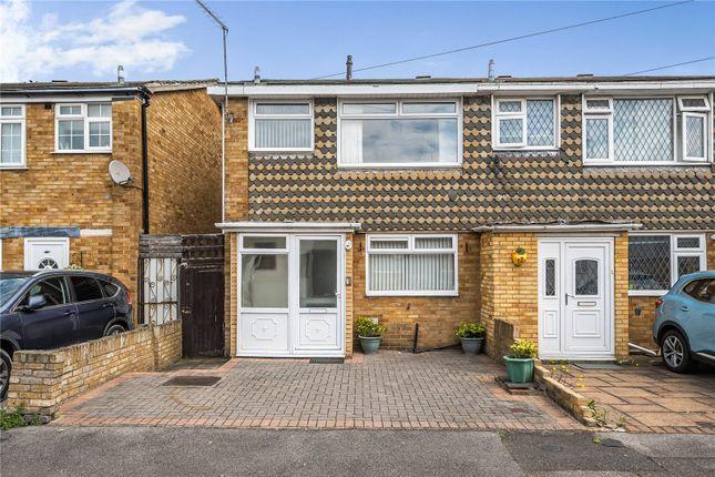 End terrace house for sale in Blake Close, Rainham RM13