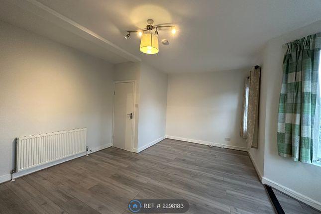 Maisonette to rent in Charlton Church Lane, London SE7