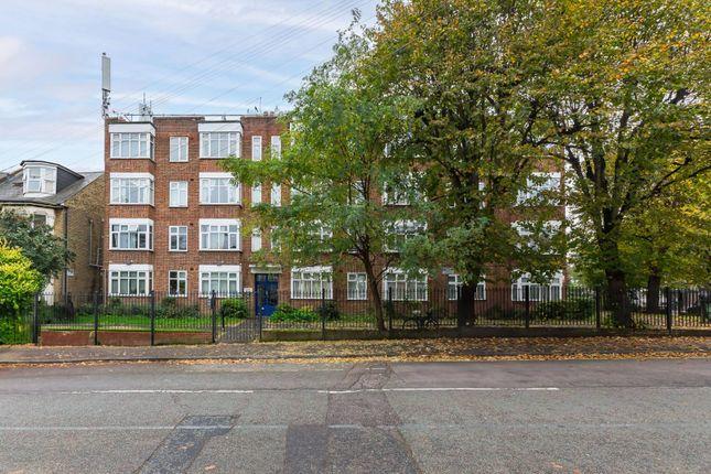 Flat for sale in Fairlop Road, Upper Leytonstone, London E11