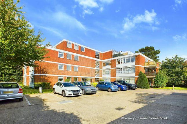 Flat for sale in Beaver Close, Hampton TW12