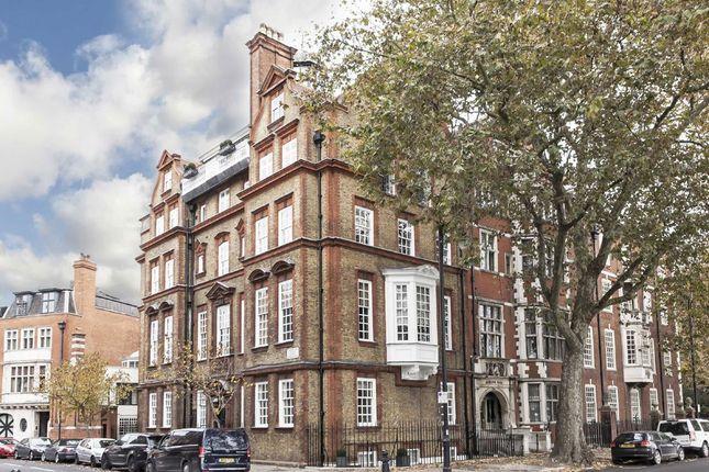 Flat to rent in Chelsea Embankment, London SW3