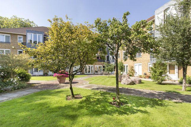 Flat for sale in Elizabeth Court, Milmans Street, Chelsea SW10