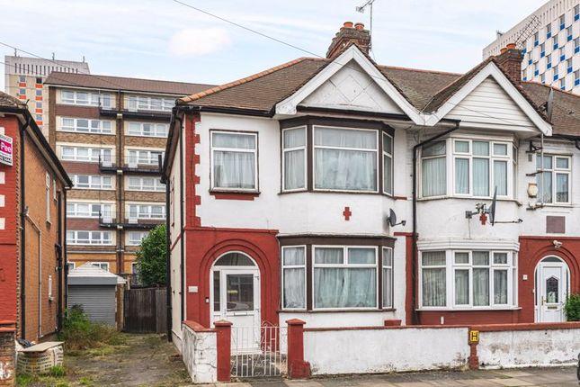 Terraced house for sale in Cavendish Road, London N18