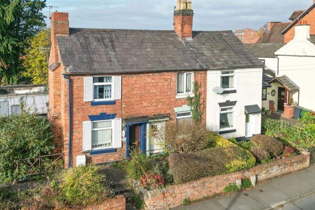 Terraced house for sale in Stourbridge Road, Bromsgrove B61