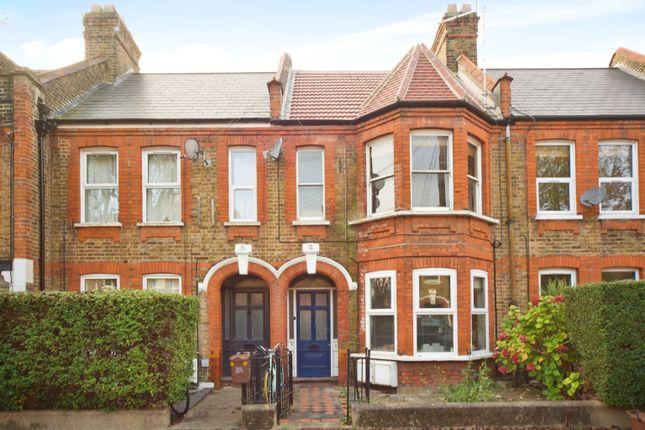 Flat for sale in Fleeming Road, Walthamstow, London E17