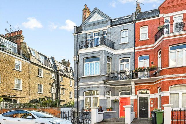 Flat for sale in Castletown Road, London W14