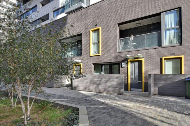 Flat for sale in Barge Walk, Greenwich, London SE10