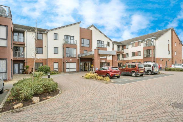 Flat for sale in Jubilee Close, Edlington, Doncaster DN12