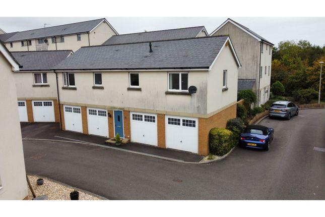 Flat for sale in Wren Gardens, Bristol BS20