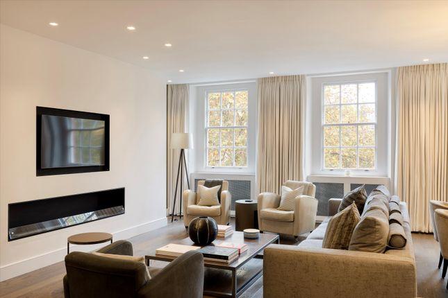 Flat for sale in Cadogan Square, London SW1X