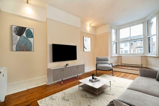 Flat for sale in Wellington Gardens, Charlton SE7