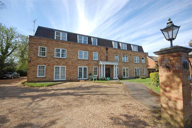 Flat for sale in Walton Lodge, St. James's Road, Hampton Hill TW12