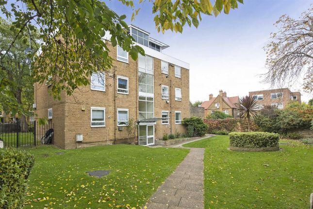 Flat to rent in Clifton Court, Cherrywood Drive, Putney SW15