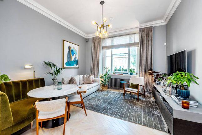 Flat for sale in Warwick Square, Pimlico, London SW1V