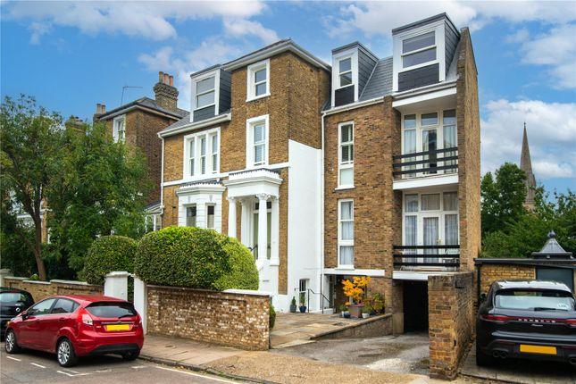 Flat for sale in Montague Road, Richmond TW10