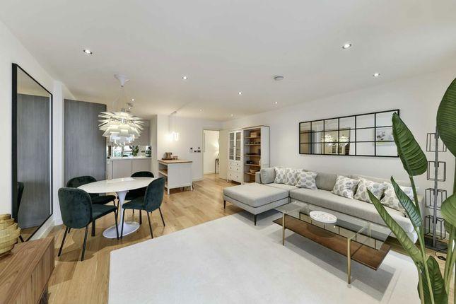 Flat for sale in Glenthorne Road, London W6