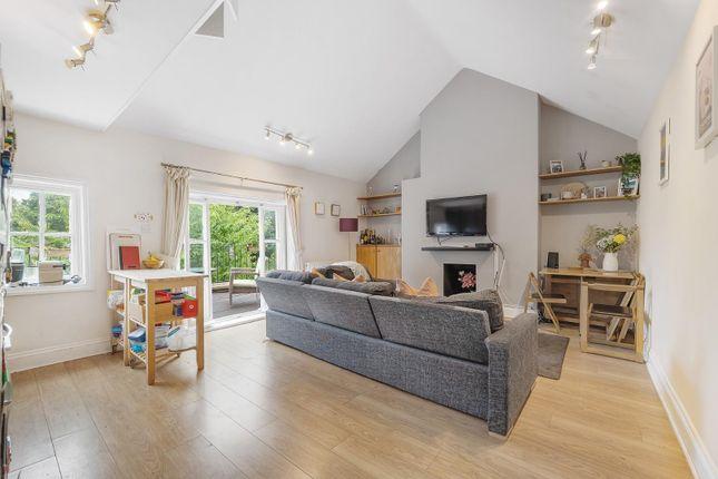 Flat for sale in Clapham Road, London SW9