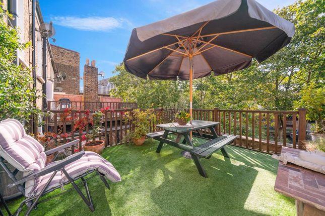 Flat for sale in Harrow Road, Kensal Town, London W10