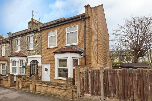 End terrace house for sale in Kenilworth Avenue, London E17