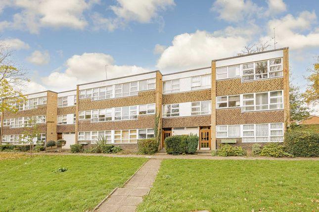 Flat for sale in Bucklands Road, Teddington TW11