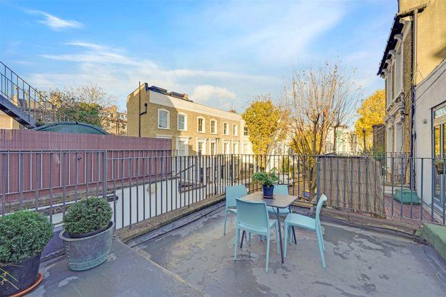 Studio for sale in Lowman Road, Islington N7