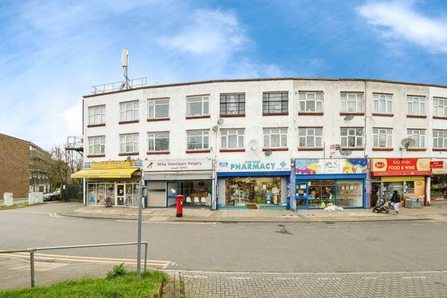 Flat for sale in Rise Park Parade, Eastern Avenue East, Romford RM1