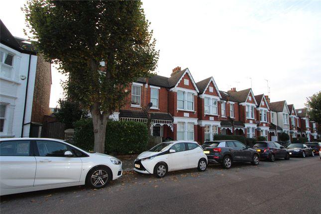 Flat for sale in Princes Avenue, London N22