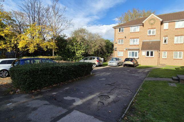 Flat for sale in Scottwell Drive, London NW9