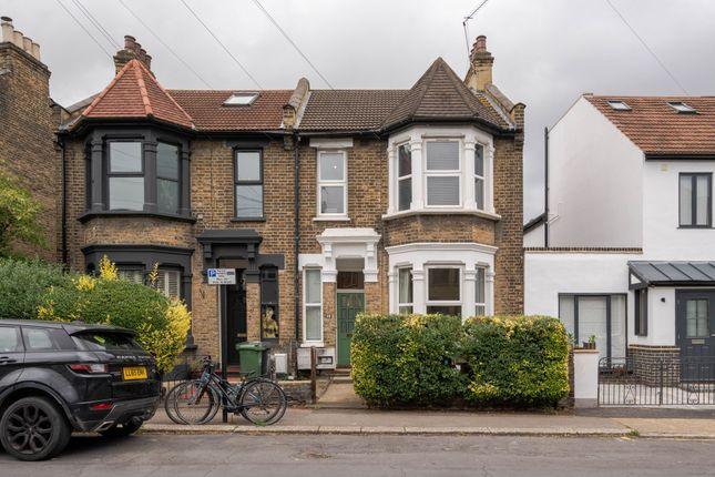 Flat for sale in Jersey Road, London E11