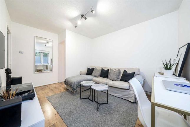 Flat for sale in Abbey Street, London SE1